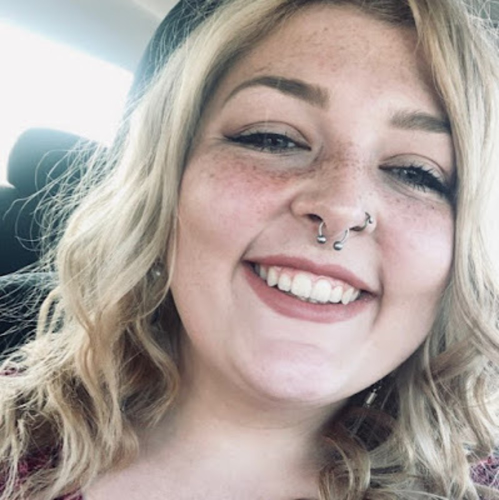 Meet your Posher, Allie